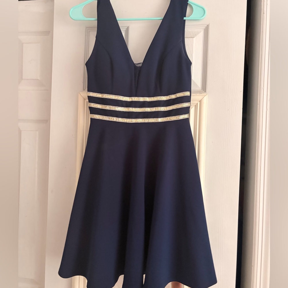 Women’s special occasion homecoming, ball, dinner dress